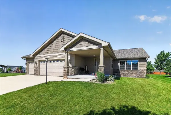 938 Star Gazer Drive, Deforest, WI 53532