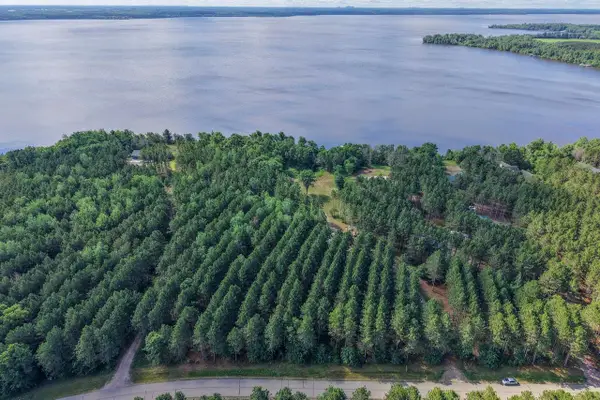 W3147 Yellow Banks Trail, Nekoosa, WI 54457