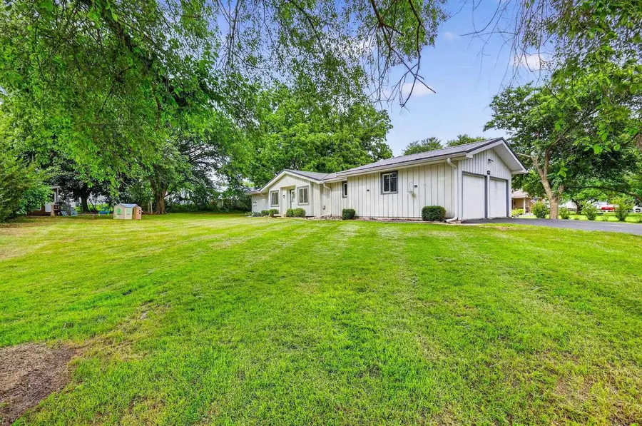 2730 Westchester Circle, Stoughton, WI 53589 - #3