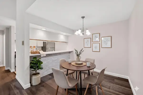 1034 S Sunnyvale Lane #G, Madison, WI 53713