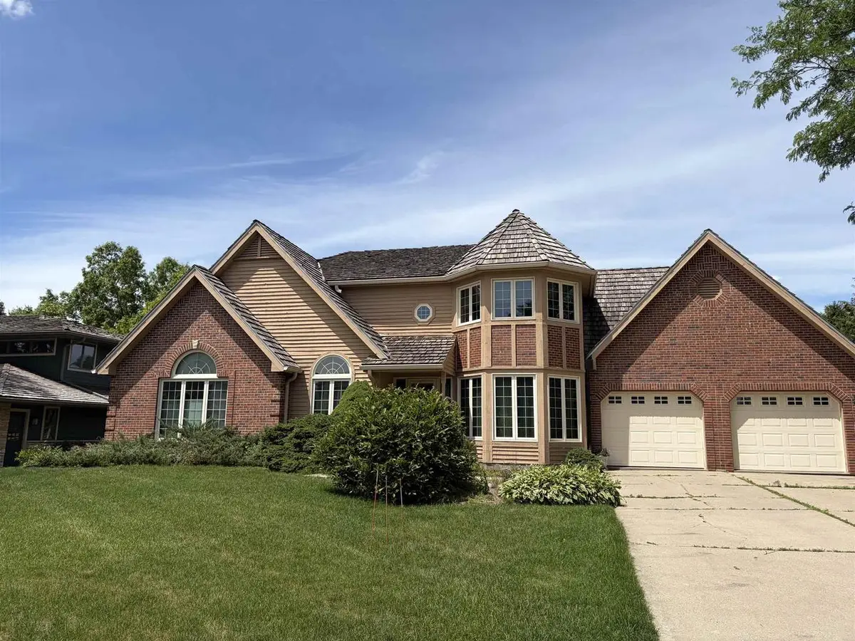 5908 Schumann Drive, Fitchburg, WI 53711 - #1