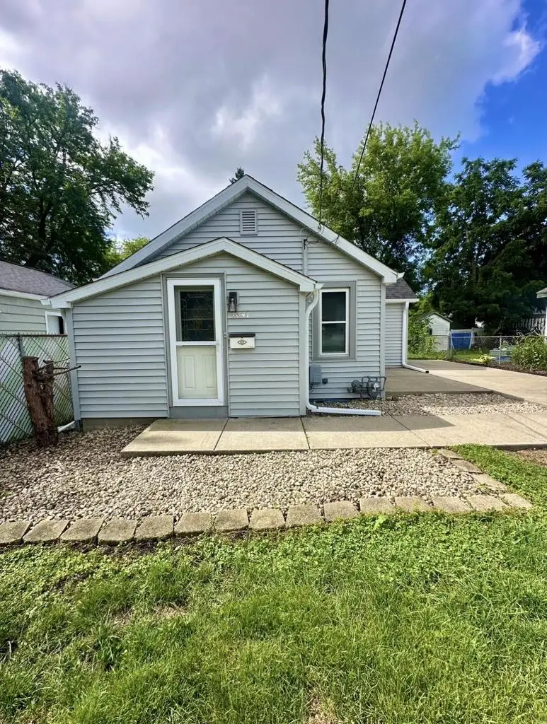 1841 Heath Avenue, Madison, WI 53704 - #2