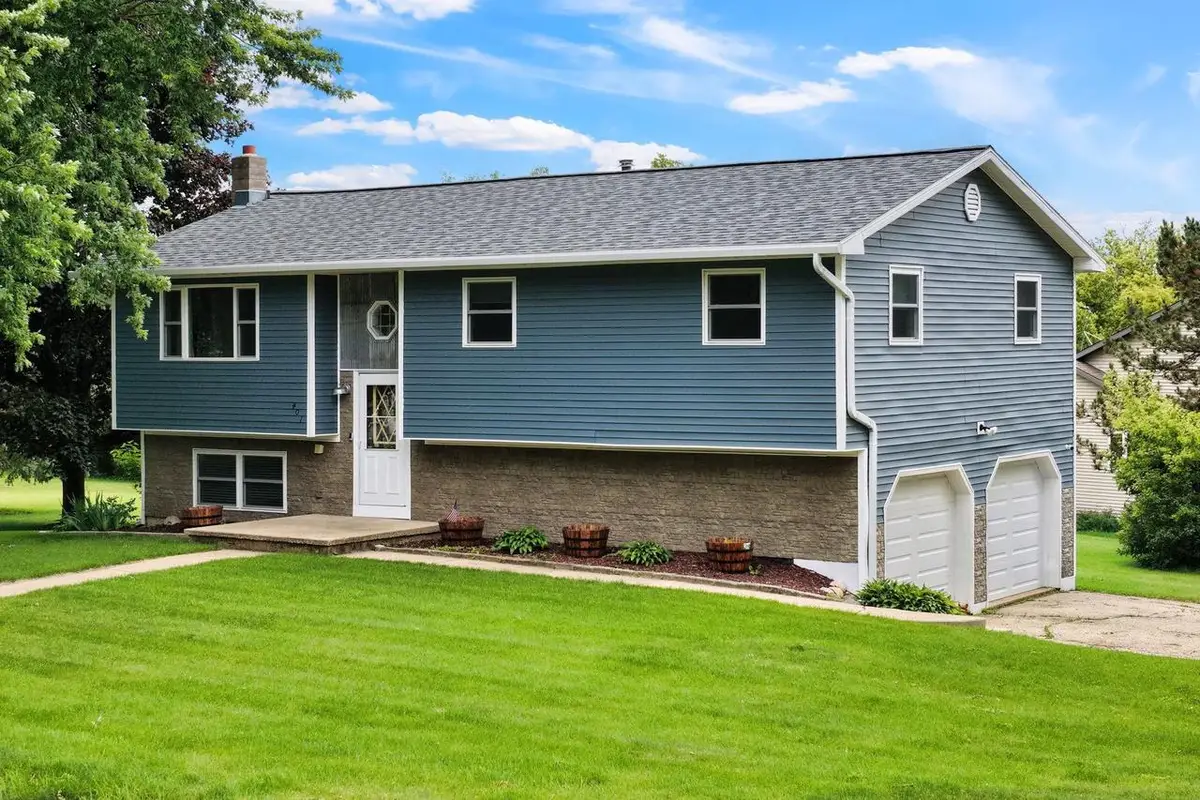 401 Linda Road, Mount Horeb, WI 53572 - #1