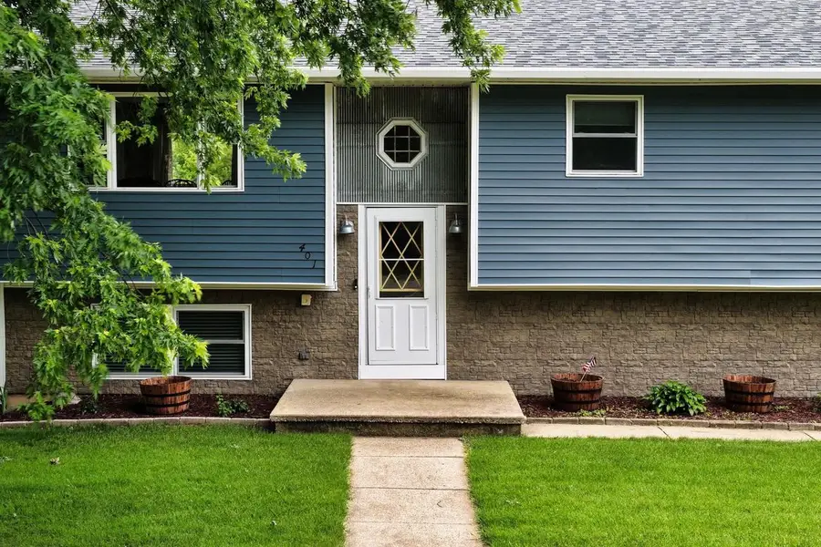 401 Linda Road, Mount Horeb, WI 53572 - #3