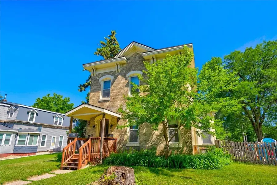 231 4th Street, Baraboo, WI 53913 - #2