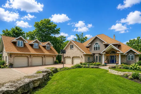 W9460 Welch Road, Elroy, WI 53929