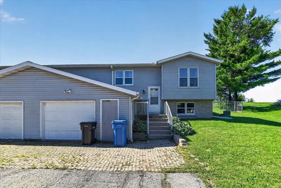 2267 Manley Drive, Sun Prairie, WI 53590 - #2