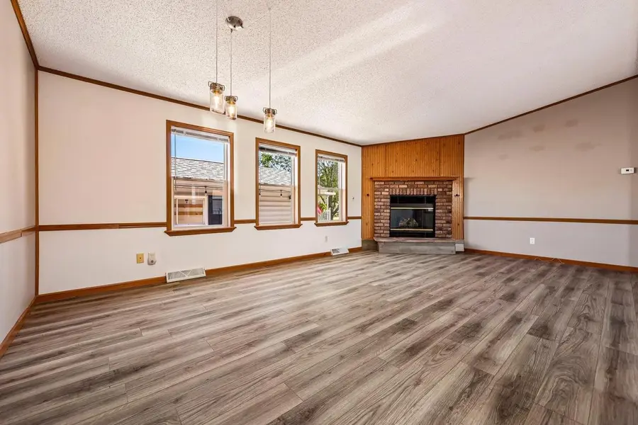 504 Harbor Heights Drive, Waterford, WI 53185 - #3
