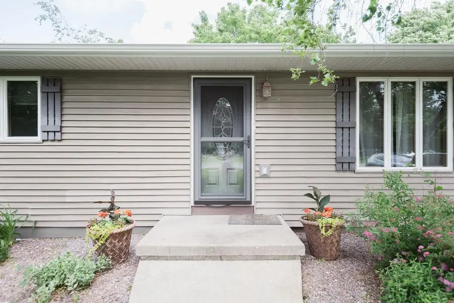 6702 N Abey Court, Evansville, WI 53536 - #3