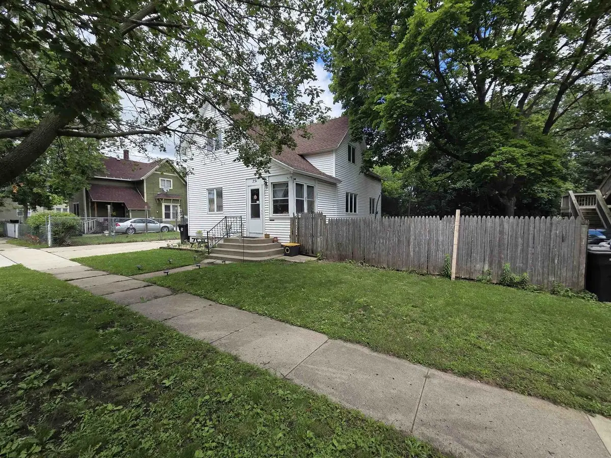 751 Elm Street, Beloit, WI 53511 - #1