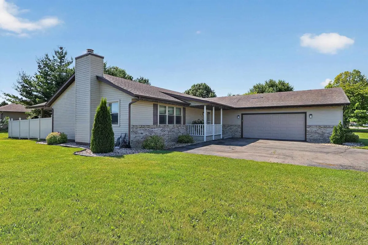 3179 S Davis Drive, Beloit, WI 53511 - #1