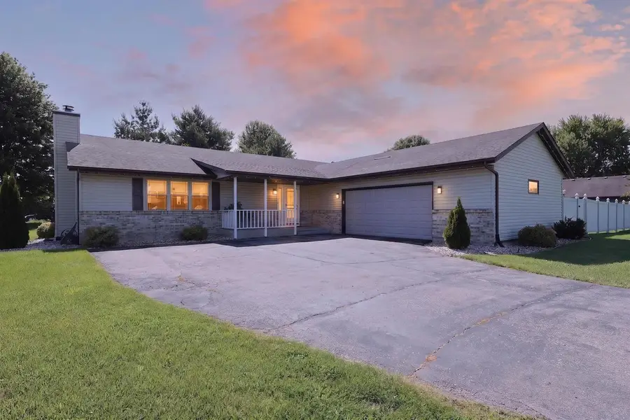 3179 S Davis Drive, Beloit, WI 53511 - #2