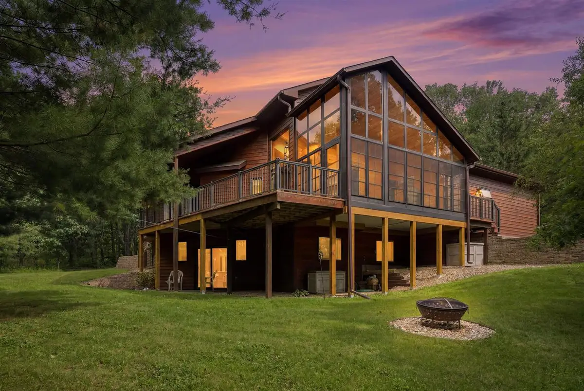 E9340 E Bay Lane, Wisconsin Dells, WI 53965 - #1