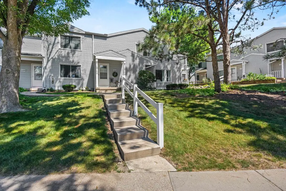 2104 Post Road, Madison, WI 53713 - #1