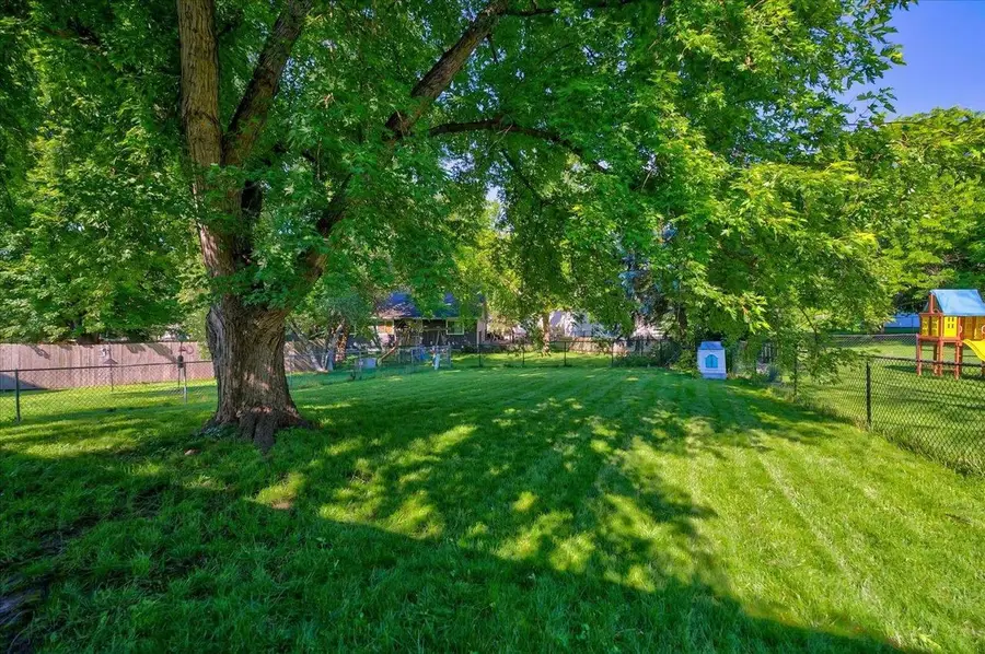 3021 Dorchester Way, Madison, WI 53719 - #2