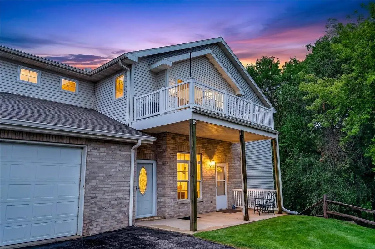 W11563 Island View Court, Lodi, WI 53555 - #1