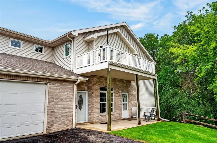 W11563 Island View Court, Lodi, WI 53555 - #2