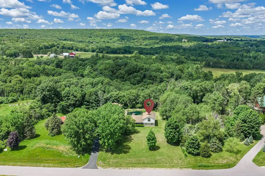 S6041 Oak Court, Baraboo, WI 53913 - #2