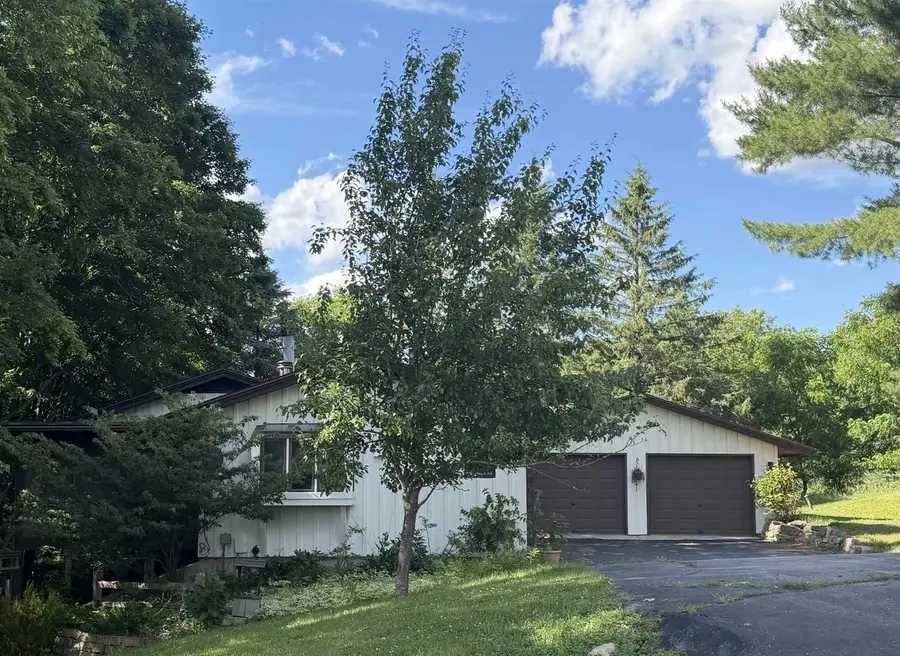 E2672 Remington Drive, La Valle, WI 53941 - #2