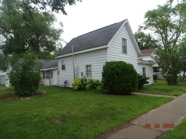 124 E Vallette Street, Oxford, WI 53952 - #2