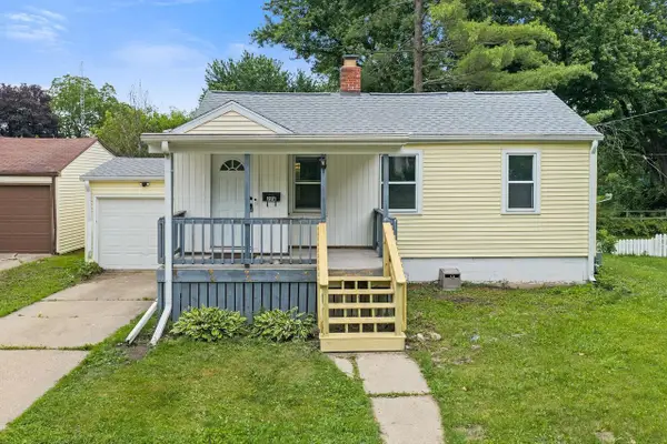 226 N Oak Street, Reedsburg, WI 53959