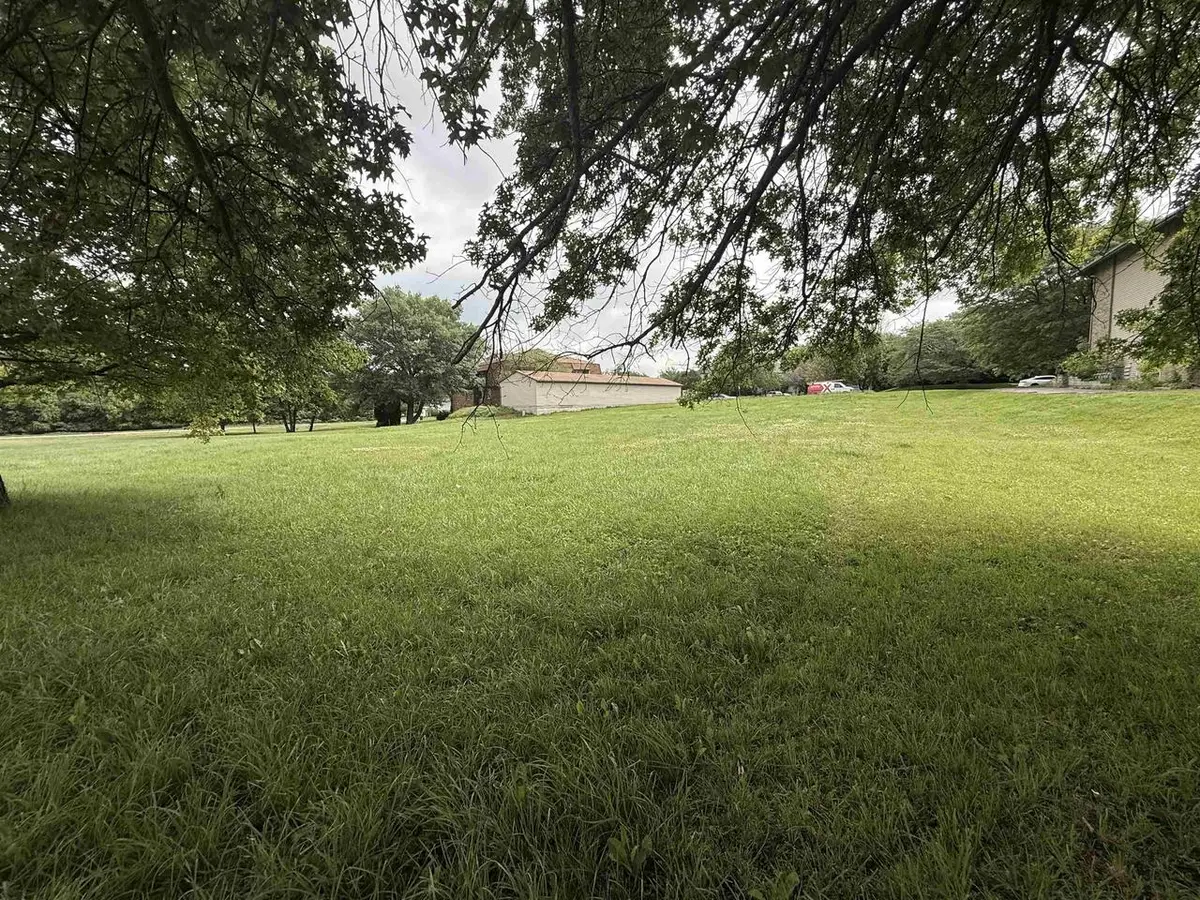 808 Cheshire Court, Freeport, IL 61032 - #1