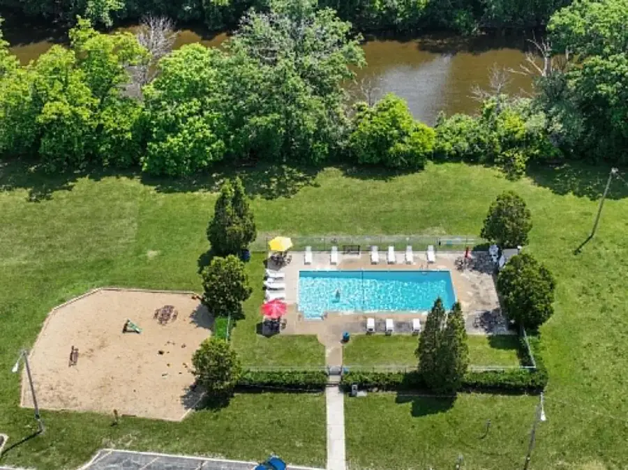 9500 N Green Bay Road #308, Brown Deer, WI 53209 - #2