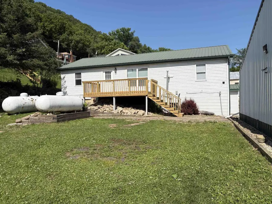 308 Spring Street, Lynxville, WI 54626 - #3