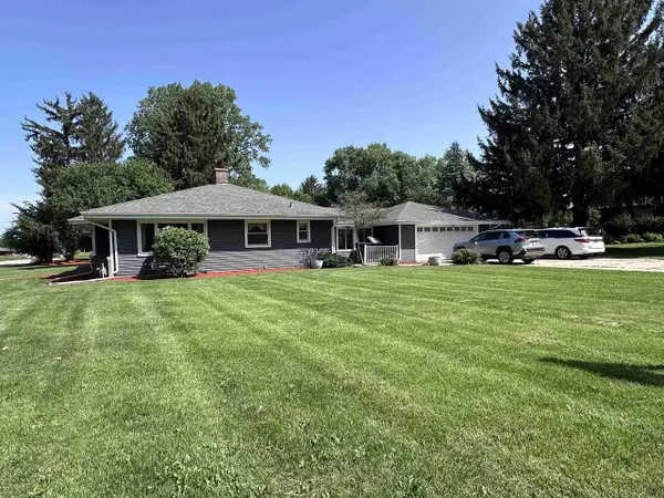 1331 S Crosby Avenue, Janesville, WI 53546