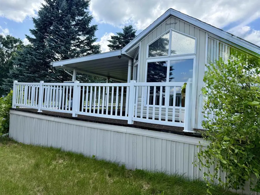 19 19th Hole Drive, Wisconsin Dells, WI 53965 - #2