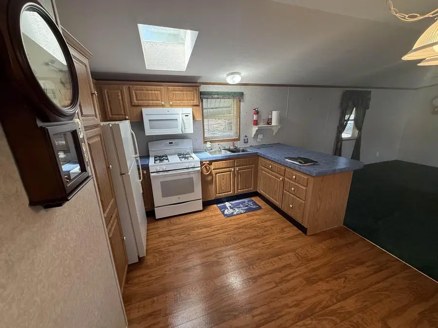 W211N11863 Hilltop Drive #D6, Germantown, WI 53022 - #3