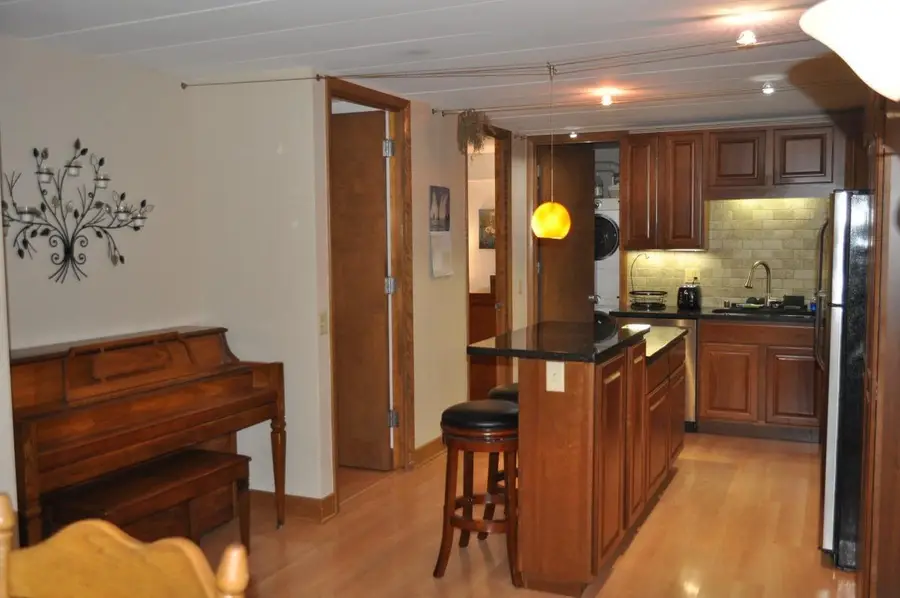 2051 Allen Boulevard #201, Middleton, WI 53562 - #2
