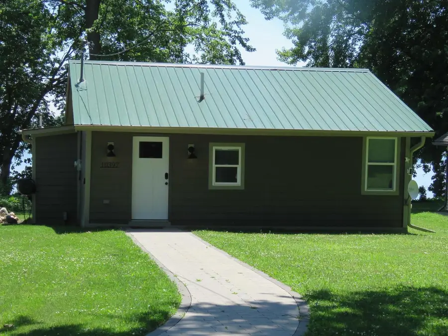 W10397 Blackhawk Trail, Fox Lake, WI 53933 - #2