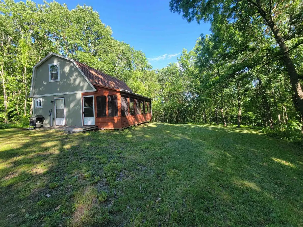 5643 Dutch Hollow Road, Potosi, WI 53820 - #1