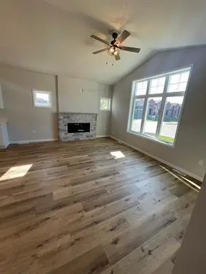 825-827 Vineyard Court, Cambridge, WI 53523 - #3