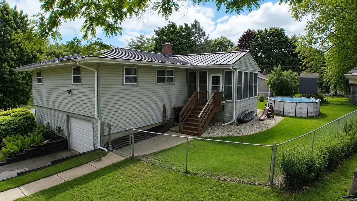 1422 Ellen Avenue, Madison, WI 53716 - #1