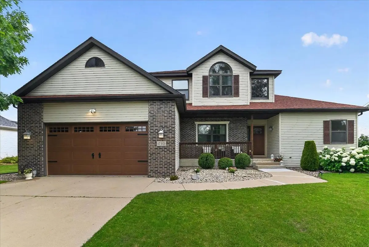 1730 Stonehaven Drive, Sun Prairie, WI 53590 - #1