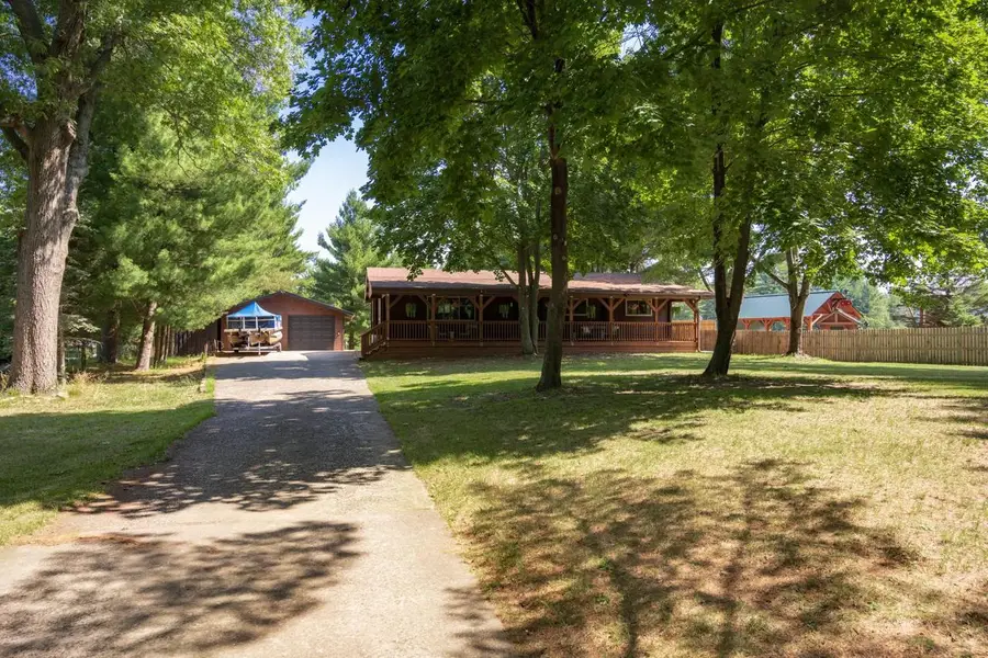 W5614 Cherokee Lane, New Lisbon, WI 53950 - #2