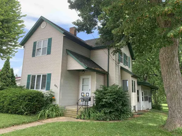 641 S Center Street, Beaver Dam, WI 53916