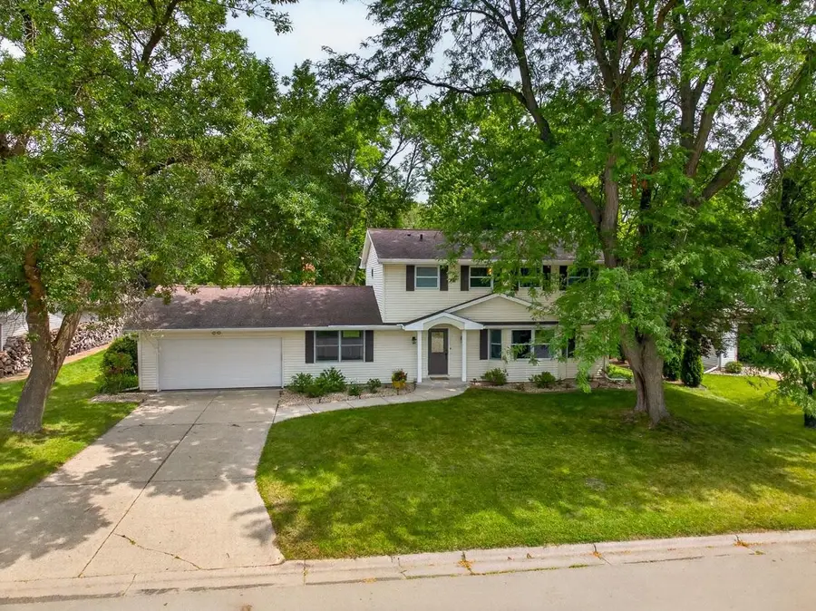 5646 Pennwall Street, Fitchburg, WI 53711 - #2