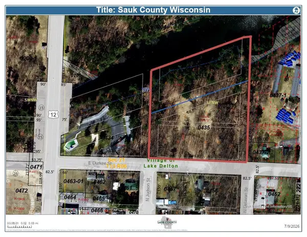 131 E Durkee Street, Wisconsin Dells, WI 53965