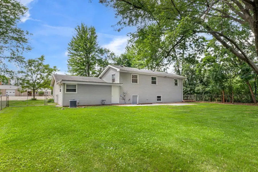 5806 Lacy Road, Fitchburg, WI 53711 - #3