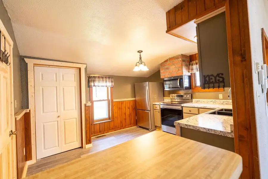510 S Franklin Street, Janesville, WI 53548 - #3