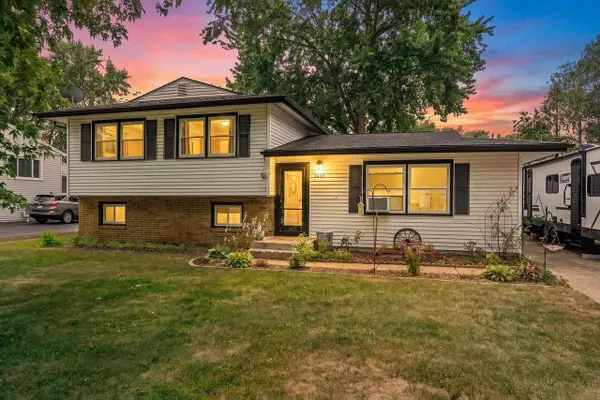 2428 Pioneer Drive, Beloit, WI 53511
