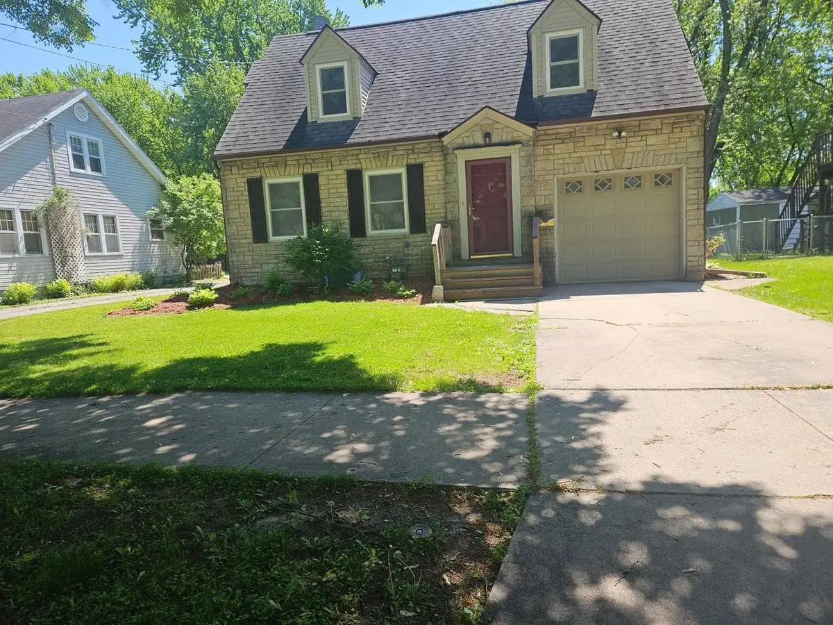 1332 Emilie Street, Green Bay, WI 54307 - #1