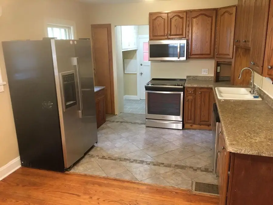 1332 Emilie Street, Green Bay, WI 54307 - #3
