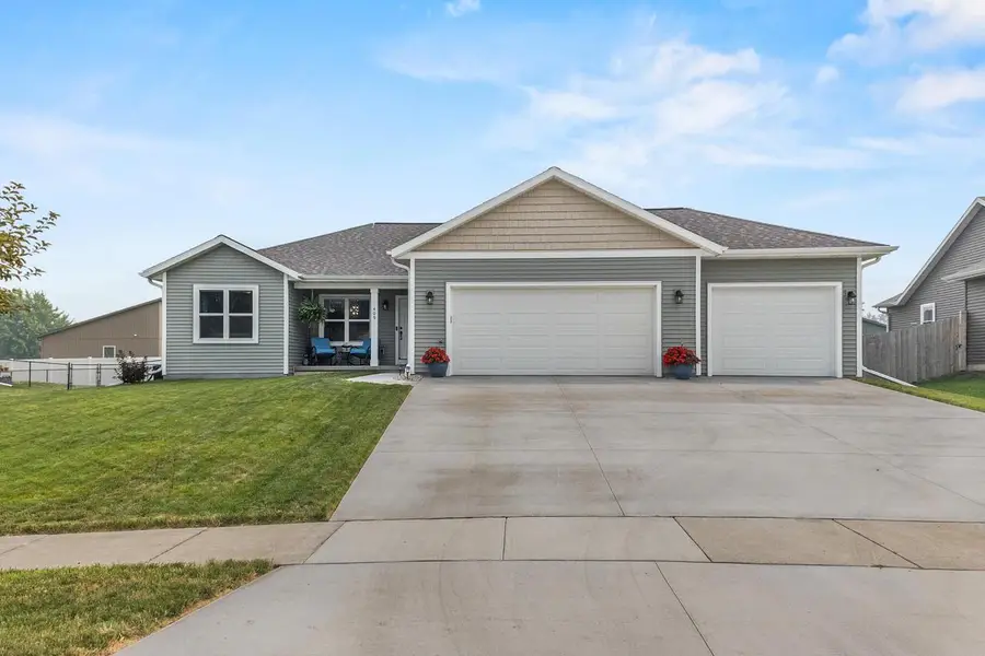 409 Village Lane, Ripon, WI 54971 - #2