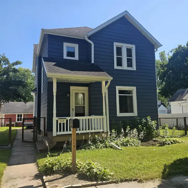 618 W Cook Street, Portage, WI 53901