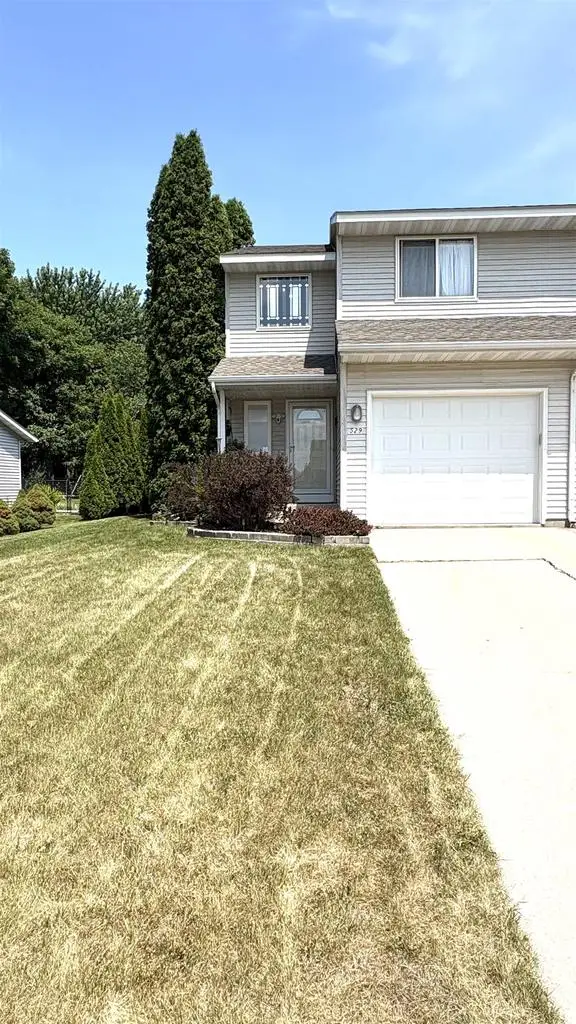 529 Kings Lynn Road, Stoughton, WI 53589 - #3