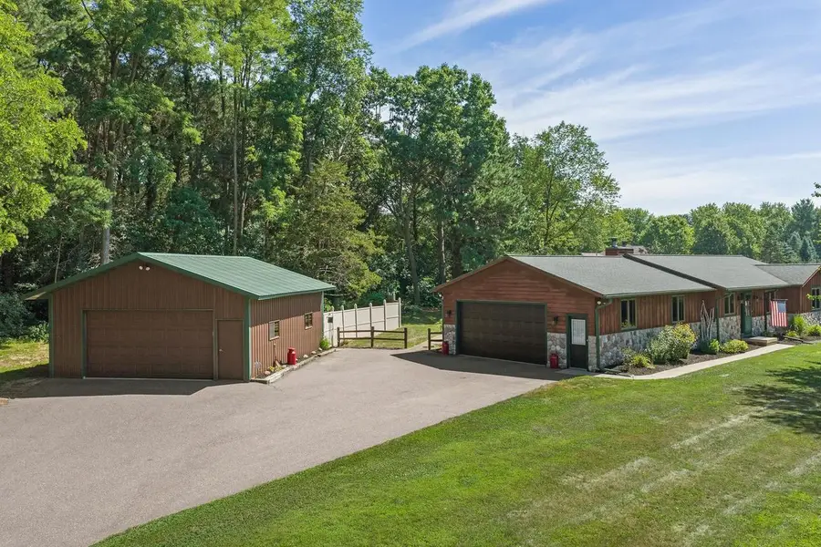 S9674 Wilhelm Drive, Prairie Du Sac, WI 53578 - #2